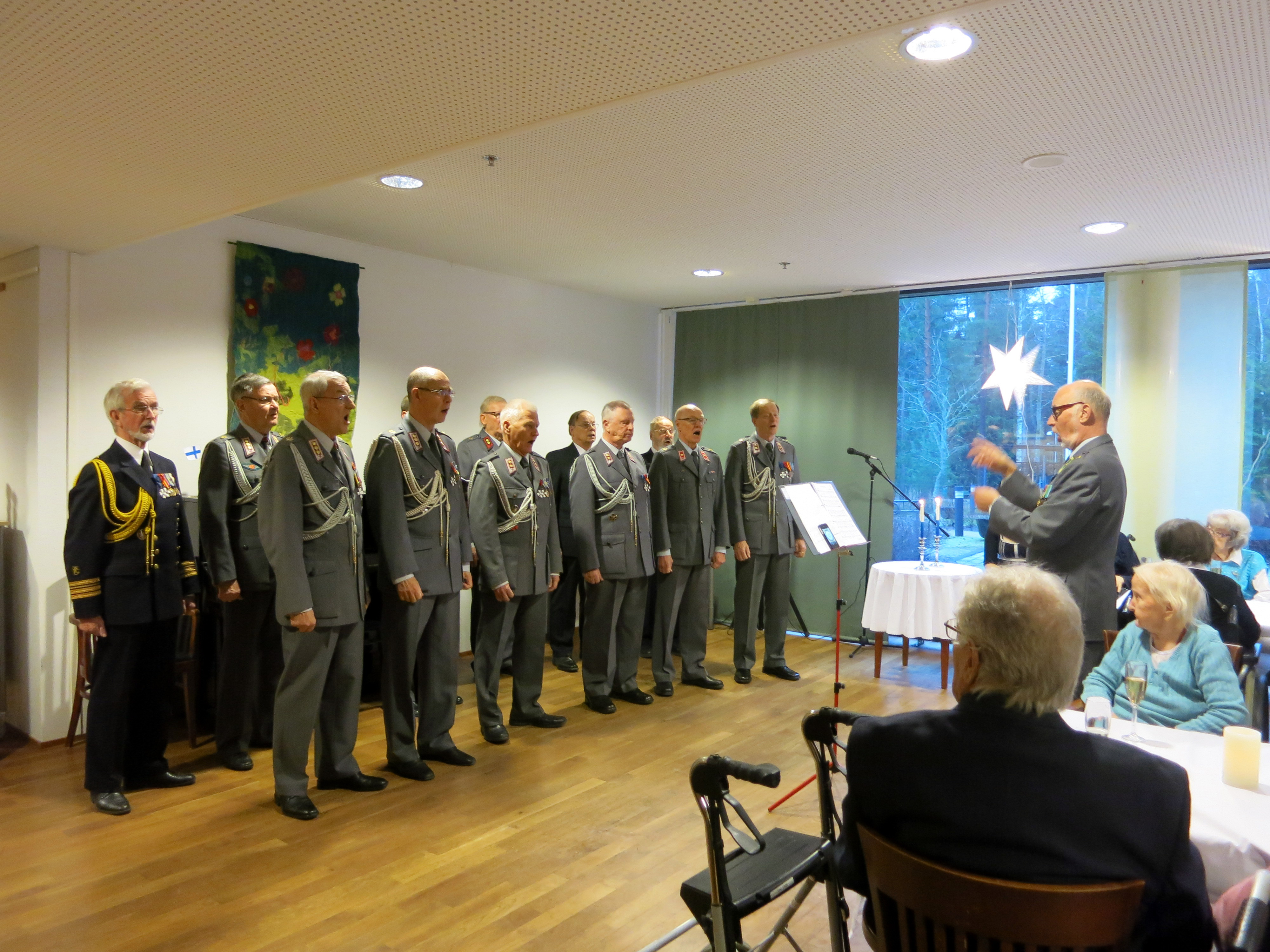 Itsenaisyyjuhla Hopeatien palvelutalossa p